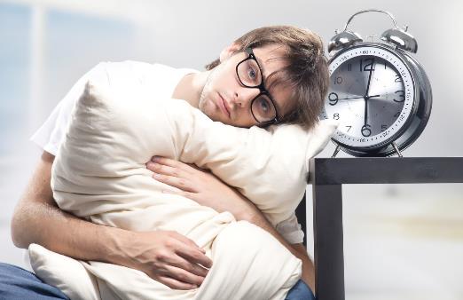 明明沒有運動過度卻出現全身酸痛是什么情況