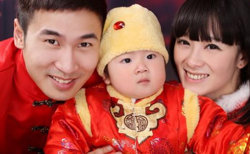 從基因的角度來說 孩子像爸爸和媽媽的概率是一樣的