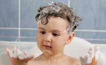 經期經常性頭疼通過食物調理 多喝粥類減緩頭疼