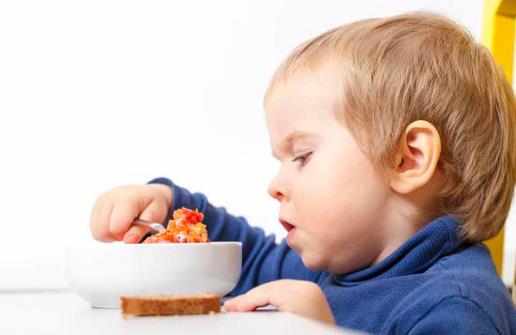 寶寶高燒退燒處理辦法推薦 家長時刻關注寶寶情況