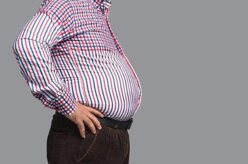 長啤酒肚是否是喝啤酒造成的 消除啤酒肚的五個方法