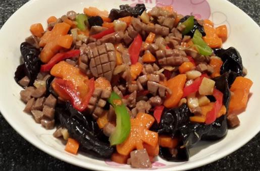 豬腰怎么吃才美味 養生功效大家都知道嗎