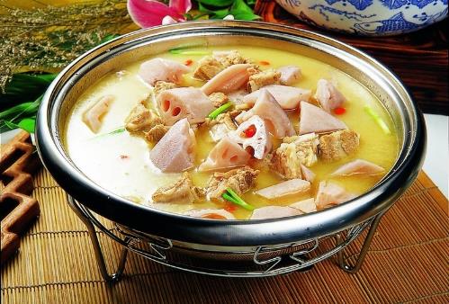 煮肉時上面的浮沫到底是精華還是臟東西?下次別再傻傻的