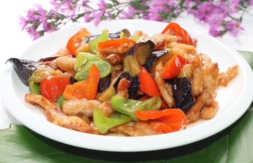 經常吃茄子有什么好處？怎么吃最健康？看醫生怎么說 