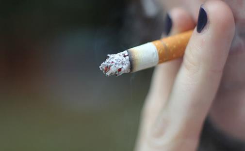 染發(fā)會(huì)不會(huì)危害健康？3種易致癌的行為應(yīng)立即停止