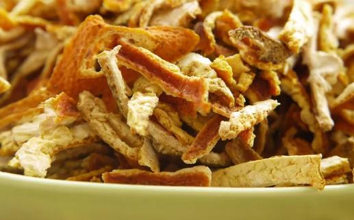 陳皮泡水的功效 使用陳皮的注意事項