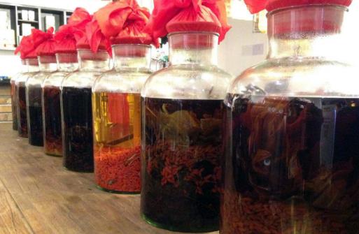 有哪些中藥泡酒可以補腎