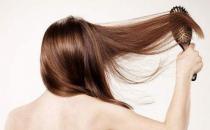 常梳頭可促進局部血液循環 梳頭時需要掌握的小技巧