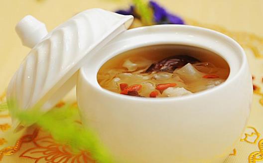 產后第一餐的飲食調養非常重要 月子食譜推薦