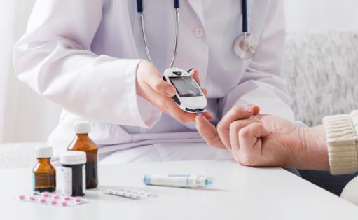 除了糖尿病，還有哪些情況可能會(huì)引起尿糖高