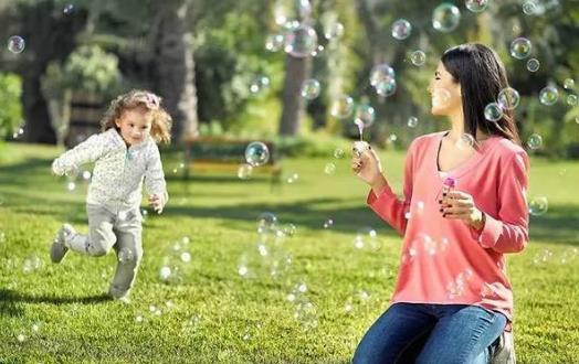 兒童多動癥發(fā)病的原因 鑒別兒童多動癥的方法