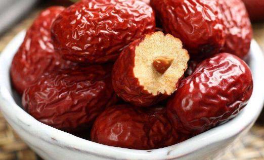 日食三棗長生不老 關于吃紅棗的7個誤區