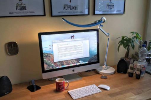 聰明媽咪為孩子挑選靠譜的護眼燈 選擇好臺燈的標準