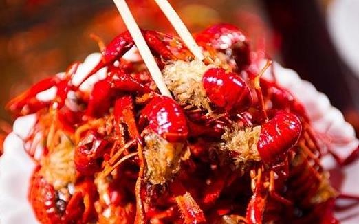 夏季吃下龍蝦的原則注意事項 吃不對會致命