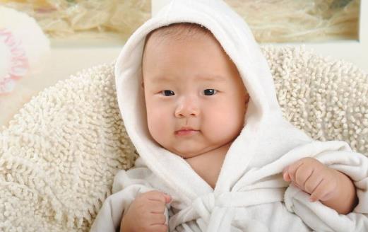 口臭并不是成人的專利 造成寶寶口臭的原因