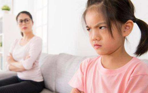 孩子不跟其他小朋友玩的原因 不要隨便給孩子貼標簽