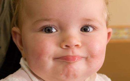 寶寶流口水讓媽媽們頭疼 寶寶流口水的中醫治療