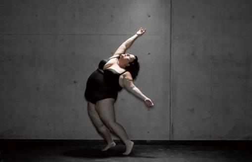 腋下有贅肉,怎么都減不下去?可能是副乳在作祟,還可能