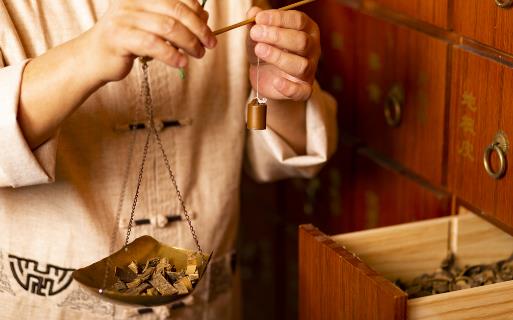 經(jīng)常煲中藥你煲的對嗎？ 可能令藥效減半