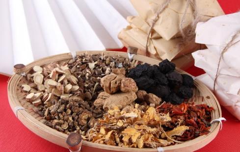 經(jīng)常煲中藥你煲的對嗎？ 可能令藥效減半