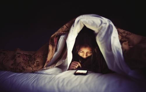 上廁所玩手機？你不知道痛有多深