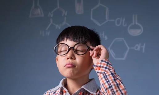 預防兒童近視 警惕糖分的過多攝取