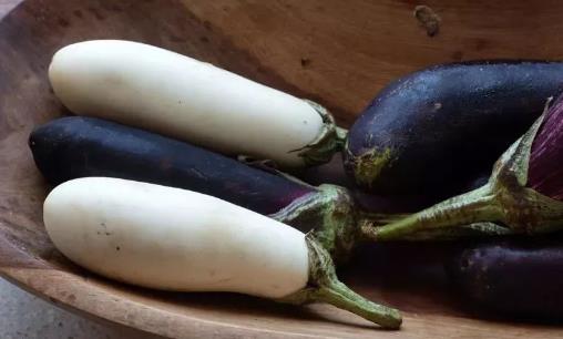 茄子超級(jí)吸油居然適合減肥吃 教你吃出健康茄子