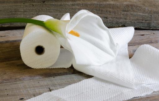 為什么衛生紙有黃色和白色？實話告訴你：這種很臟，不要