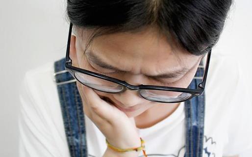 為何會(huì)有蟲牙？是糖吃出來的，還是蟲子咬的？大部分家長