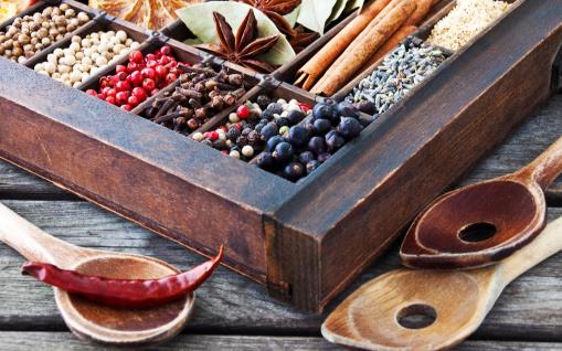 炒菜調味只知道放食鹽嗎？營養師：用這幾種食材代替，效