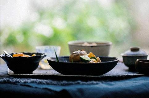 熬骨頭湯時，添熱水還是添冷水？做飯炒菜，記住這幾個烹