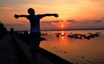 早起后養成好習慣能養生保健 最好姿態迎接新的一天