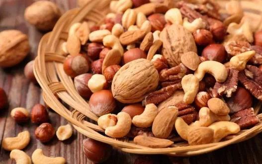 食用堅果降低心臟衰竭風險 重口味的堅果要留意