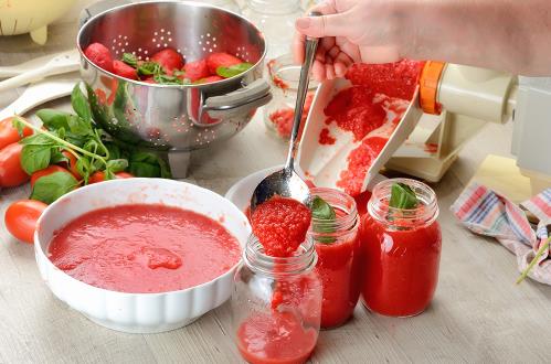 八角和大料是同一種調味料嗎？營養(yǎng)師提醒：有一類人炒菜