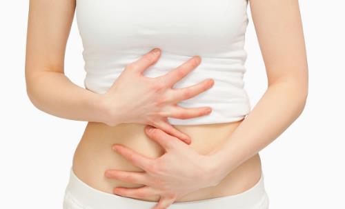 肚子贅肉厚，鼓起像懷孕？每天堅持4個動作，腹部越來越苗