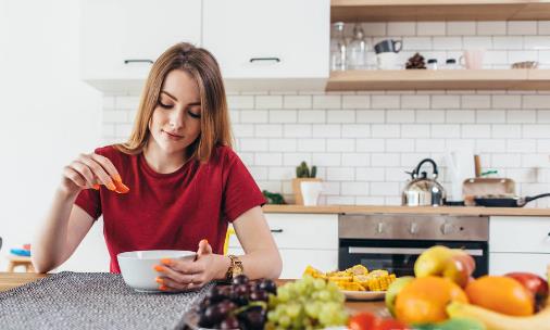 長期飯后吃水果 很是傷身啊