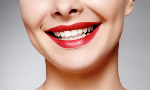 牙齒發黃怎么辦 幾招幫你潔牙美白