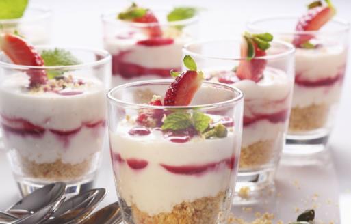 熬夜易致皮膚受損抵抗力下降 通過膳食調(diào)整得到補(bǔ)救