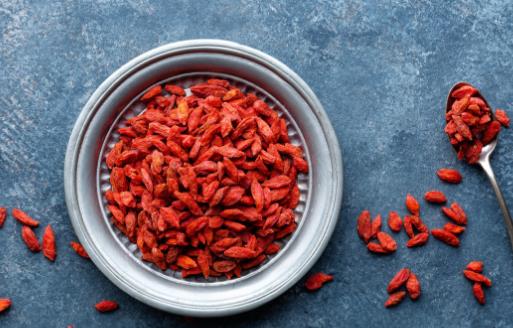 枸杞的健康吃法 睡前嚼幾粒枸杞有大益