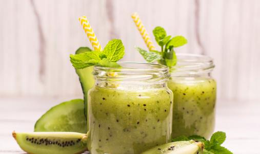 空腹吃獼猴桃這樣容易腹瀉 有關(guān)獼猴桃的食用大百科