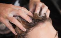 教你洗頭的正確方法 洗頭的誤區你碰了幾個