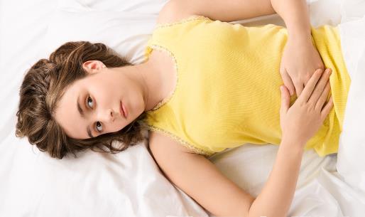 女人月經(jīng)降臨時(shí),牢記5個(gè)細(xì)節(jié),如果都做到,子宮干凈光滑