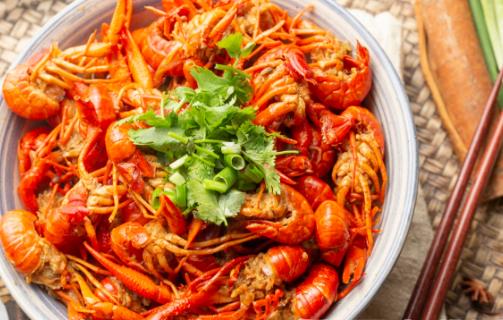 四種食物里可能含有寄生蟲，開水都殺不死，最后一種很多