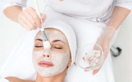 敷睡眠面膜 做個美容"覺主