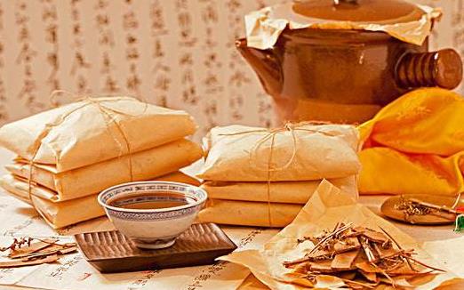 滋補(bǔ)性中藥對(duì)老年人最為適宜 適合老年人吃的中藥