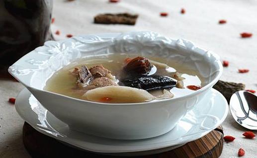 抵抗力不夠易感冒 秋季養生八款藥膳