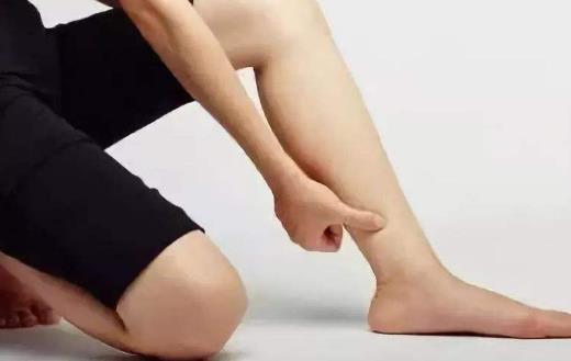 防止抽筋的6個貼士 消除與抽筋緊密相關(guān)的誘發(fā)因素