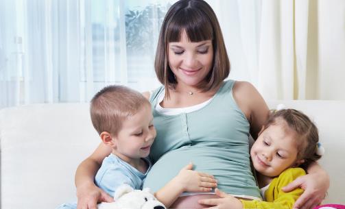 男人和女人最佳生育年齡 不同生育時間段各有好壞