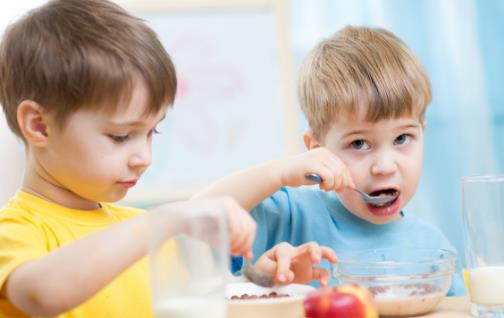 堅持飯后三個小動作 血管會跟你說聲謝謝