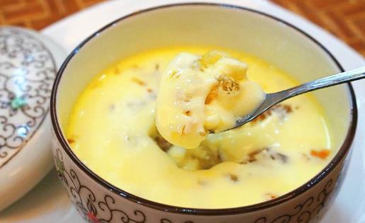 頭皮屑多造成困擾 能改善頭皮屑的食物 